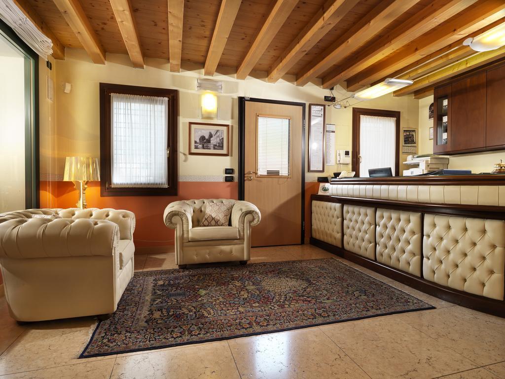 Hotel & Residence Roma Camposampiero Εξωτερικό φωτογραφία