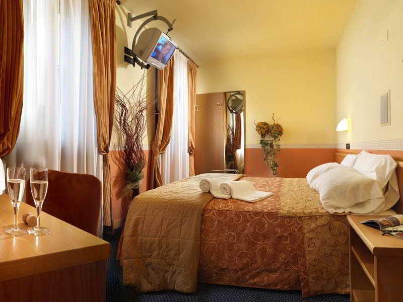 Hotel & Residence Roma Camposampiero Εξωτερικό φωτογραφία